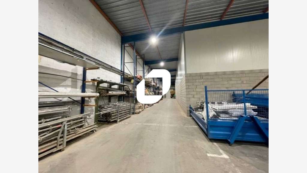 Vente Local d'activité 1259m² Marines