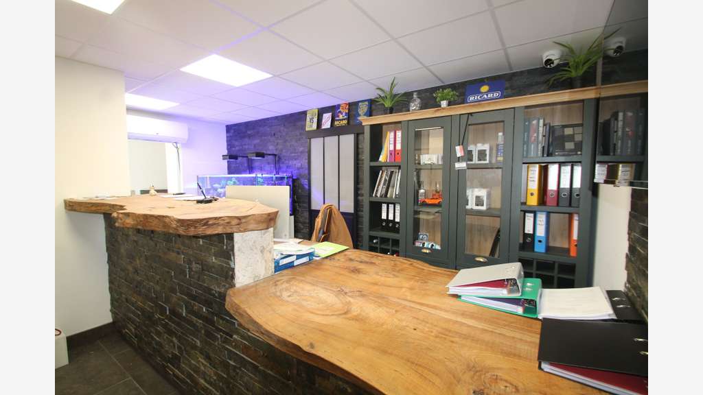 À vendre local professionnel 184m² prox Marmande