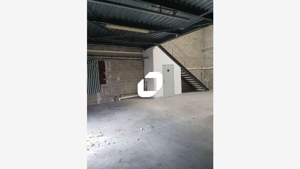 Vente Local d'activité 150m² Meaux