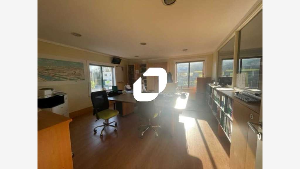 Vente Local d'activité 1107m² Mery sur oise