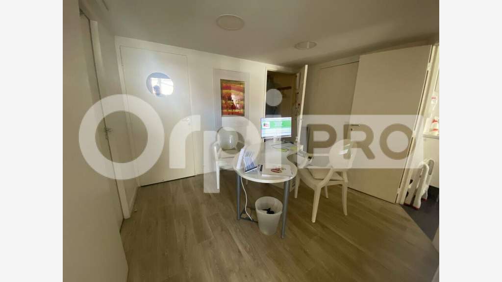 Vente cabinet dentaire occupé 57m² à Montanay