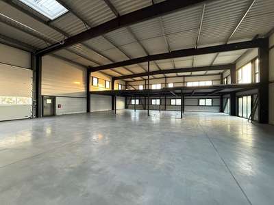 Local d'activité Montauban De Bretagne 341 m²