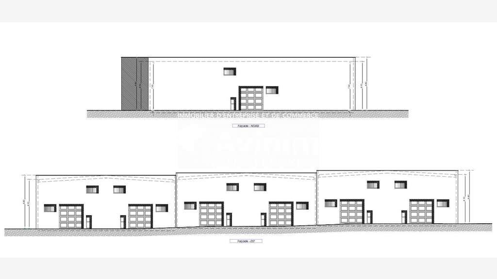 Local professionnel Neuf de 723 m² a Montauroux