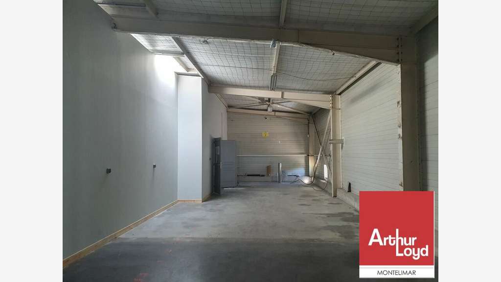 Local 470m² à vendre Montélimar zone du Meyrol