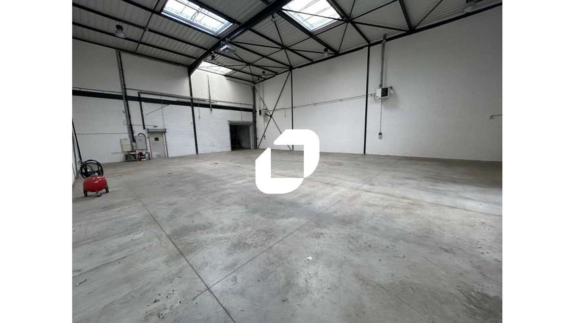 Vente Local d'activité 570m² Montevrain