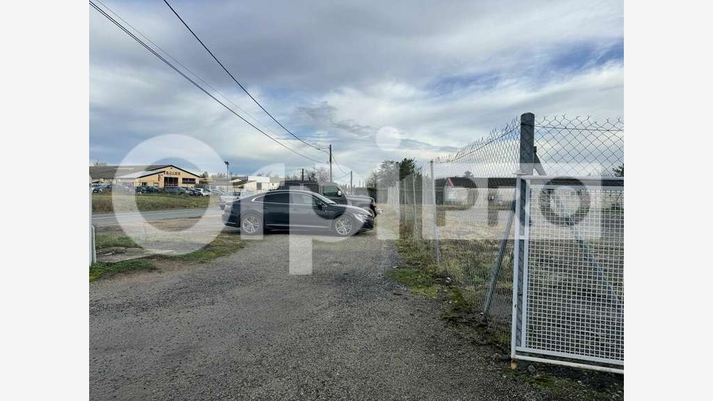 Local d'activité de 572m² à vendre à Montluçon