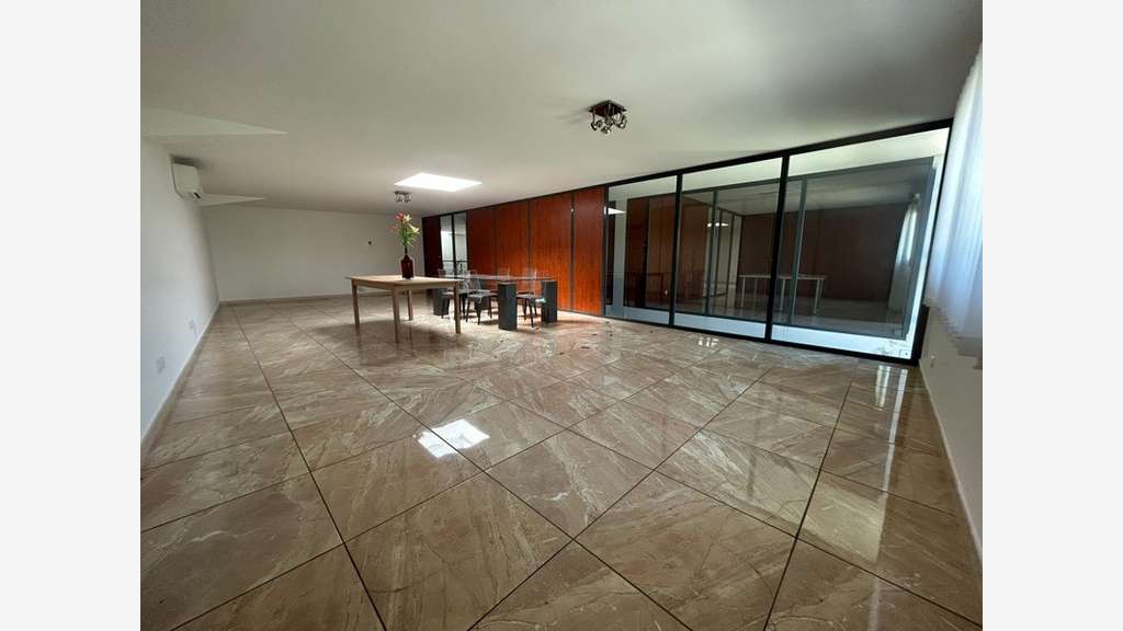 Vente immeuble de bureaux 701m² Montpellier Nord