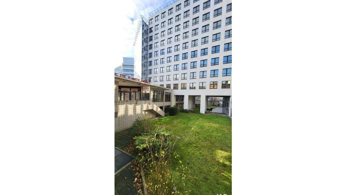 Vente centre de santé 875m² Porte de Montreuil