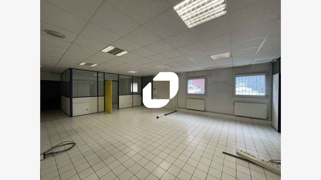 Vente Local d'activité 2514m² Morangis