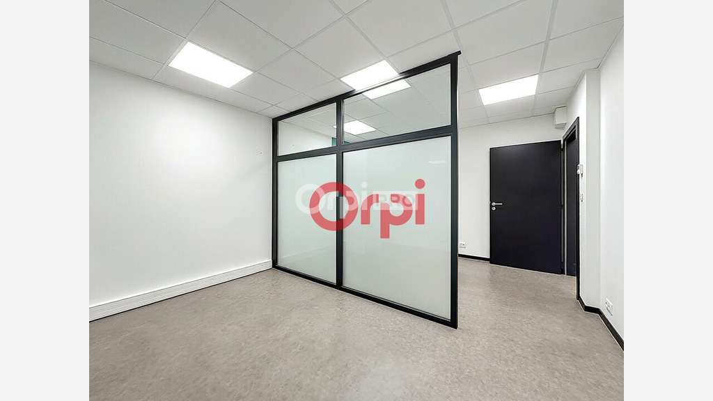 Local professionnel de 146m² à vendre à Mulhouse