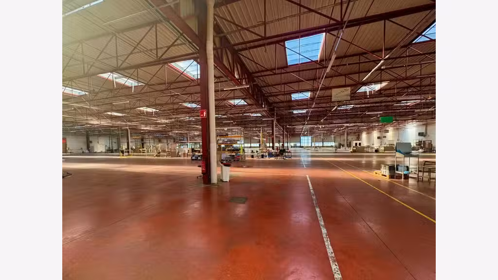 Local d'activité à vendre à Nersac  RN10/RN141