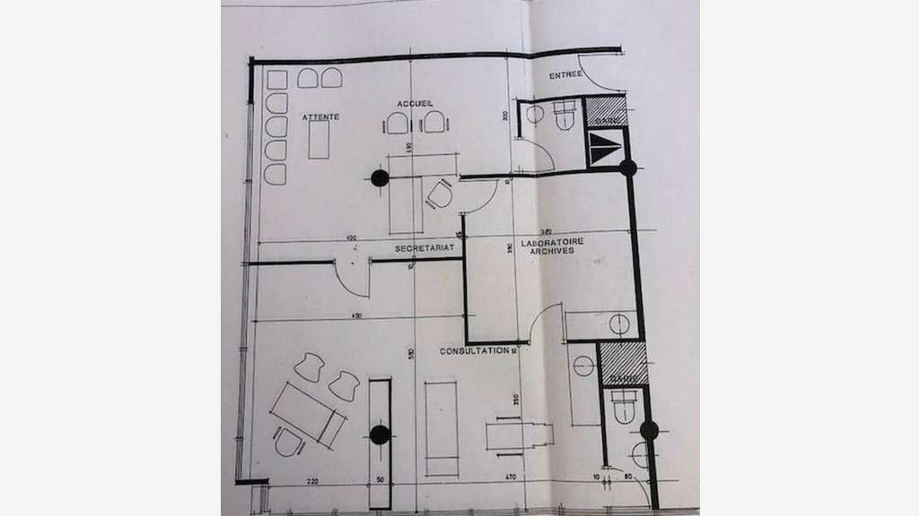 Vente local professionnel 98m² immeuble Valmedica