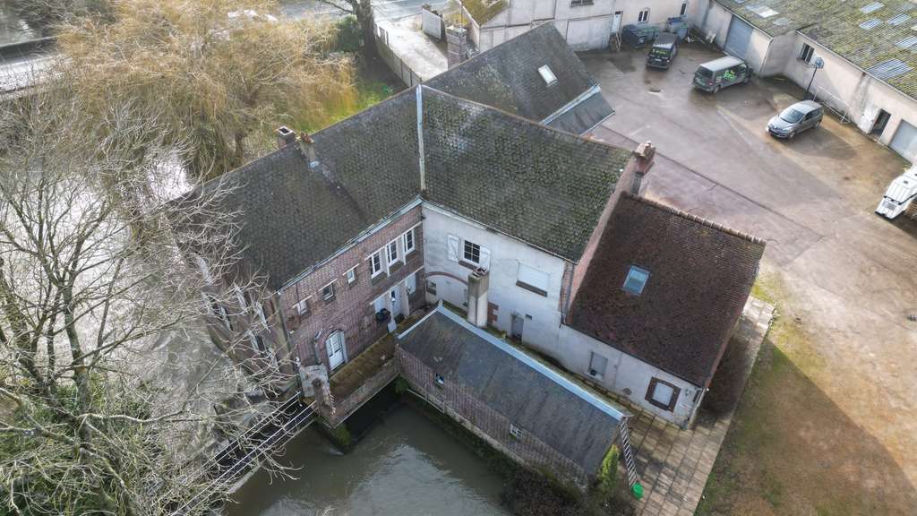 AV local de stockage 2680m² à Nogent-sur-Eure