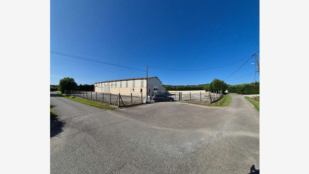 Vente bâtiments industriels 730m² secteur Orthez