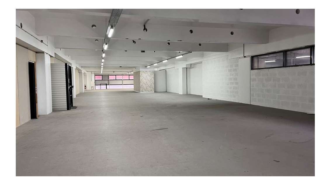 Vente local d'activité 1800m² proche Mairie Pantin