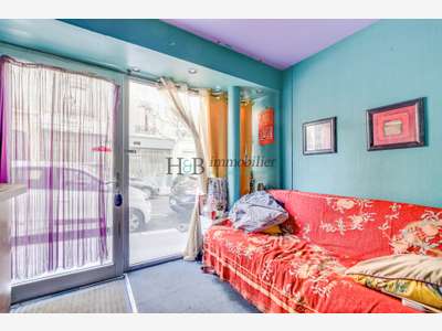AV murs commerciaux salon massage 38m² Paris 75012