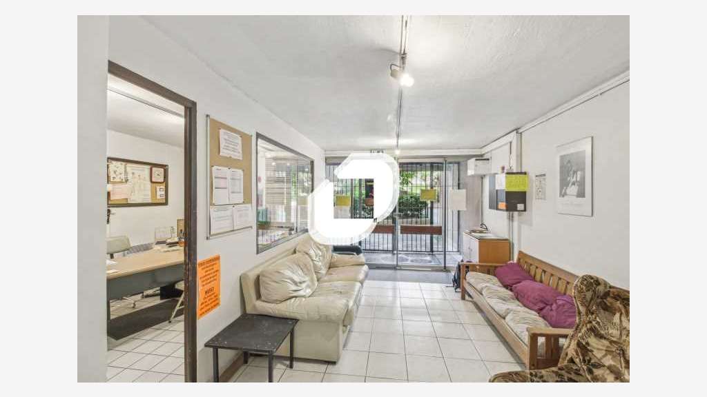 Vente Local d'activité 367m² Paris