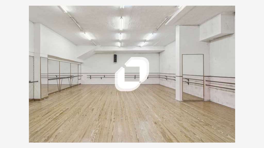 Vente Local d'activité 367m² Paris
