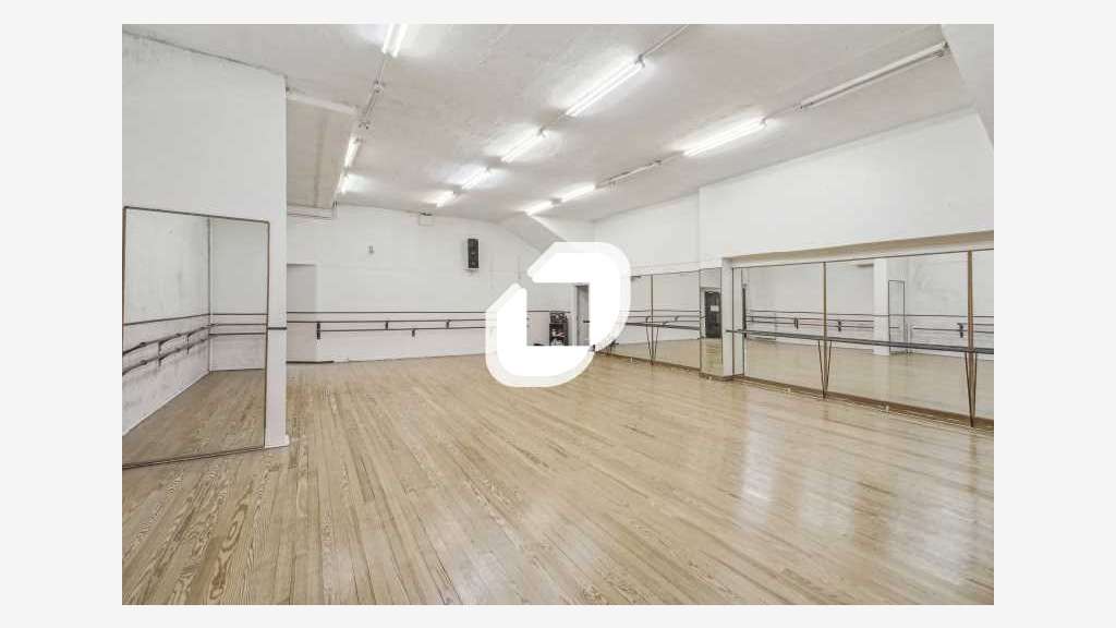 Vente Local d'activité 367m² Paris