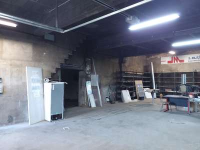 A vendre local d'activités 240m² à Périgueux