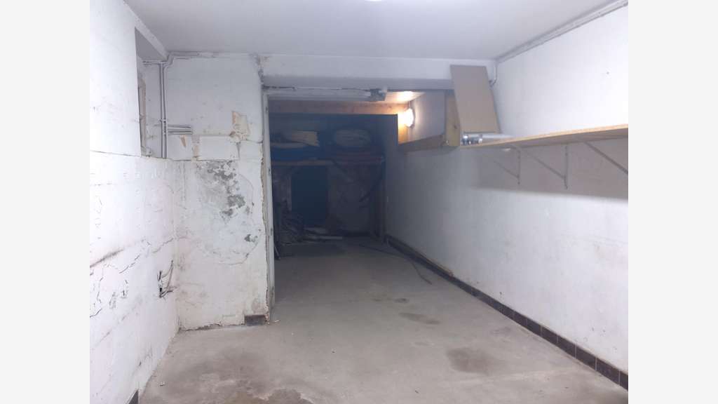 A vendre local d'activités 240m² à Périgueux