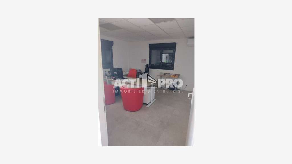 Vente entrepôt de stockage 555m² à Perpignan