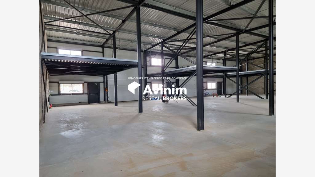 Vente local d'activité de 925m² à Perpignan Nord