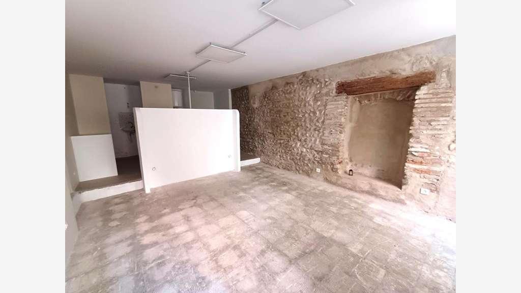 Vente murs commerciaux libres 29.88m² à Perpignan