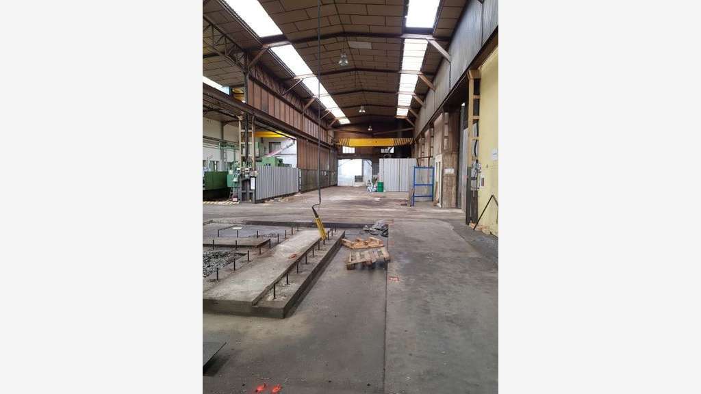 Achat/Location d'entrepôt de 4160 m² proche de D