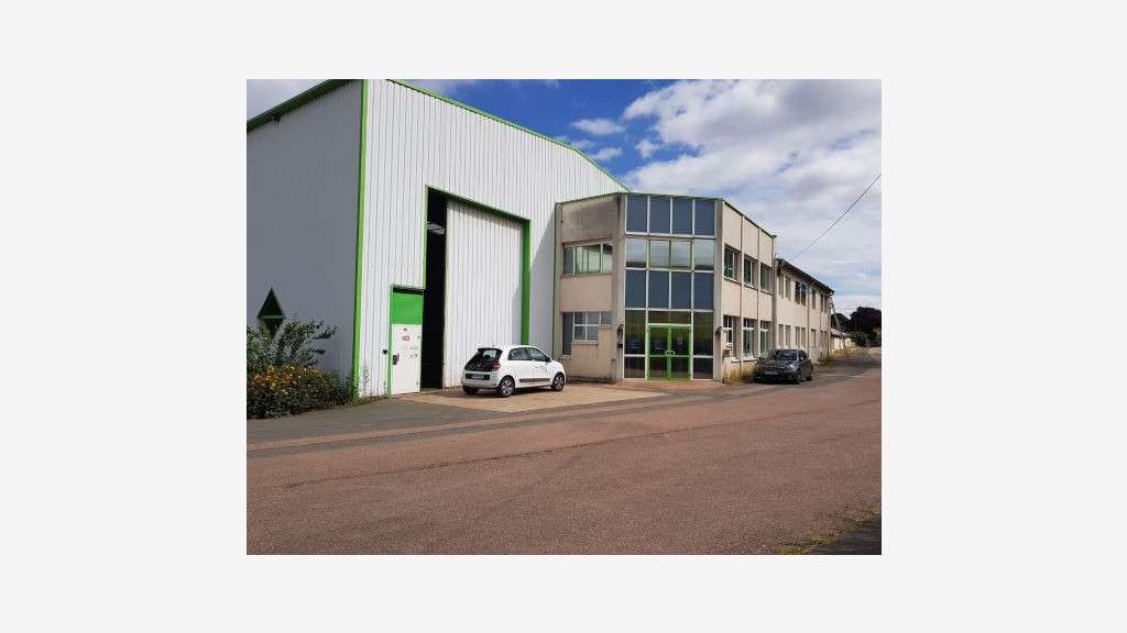 Achat/Location d'entrepôt de 4160 m² proche de D