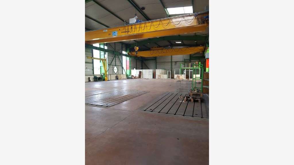 Achat/Location d'entrepôt de 4160 m² proche de D
