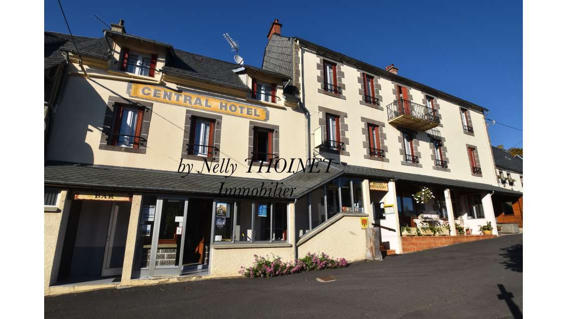 Dépt.63. PICHERANDE, HÔTEL-BAR-RESTAURANT, Murs et