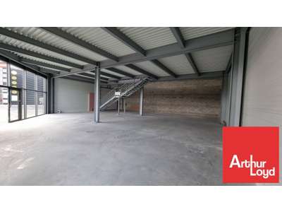 Vente Locaux d'activités - Entrepôts à Poitiers