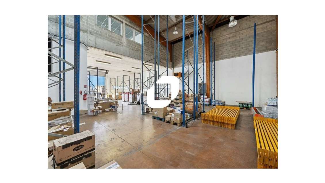 Vente Local d'activité 347m² Pontault combault