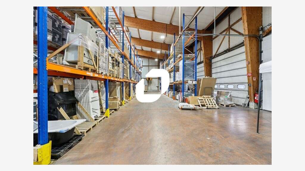 Vente Local d'activité 942m² Pontault combault