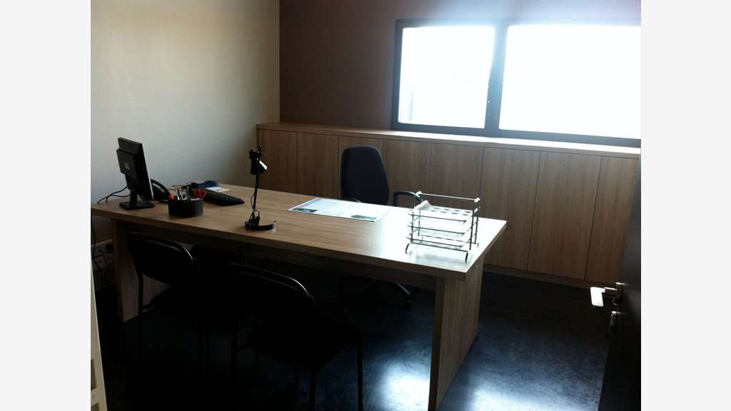 AV bâtiment d'activité 575m² à Pontchâteau