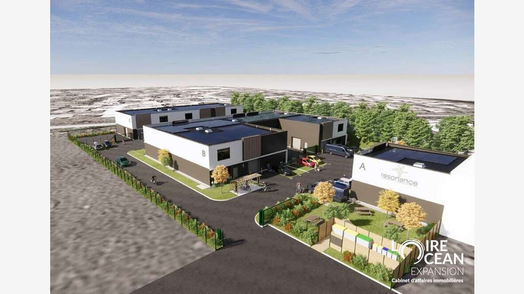 Cède cellule pro de 194m² Pornic zac la Blavetière