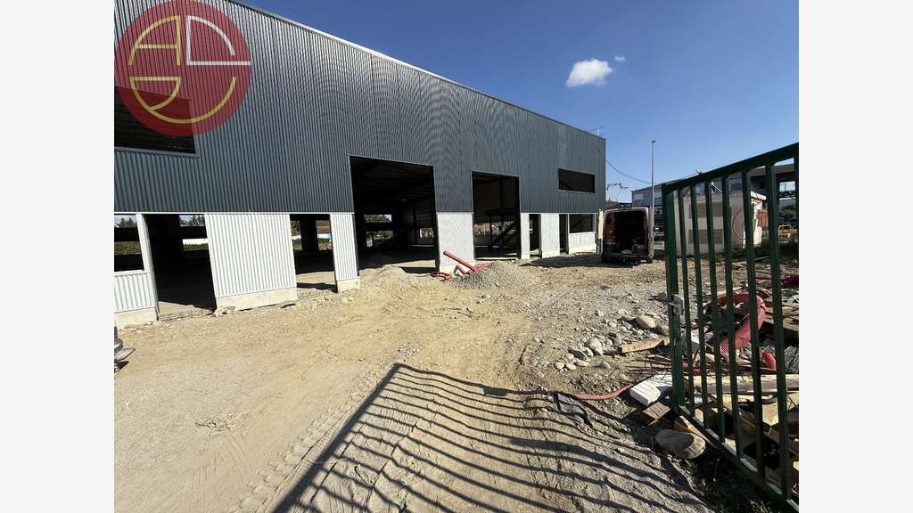 Entrepôt neuf 2268m² à vendre à Portet-sur-Garonne