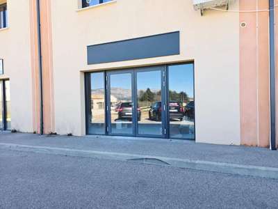 Vente Locaux d'activités - Entrepôts à Pourrières