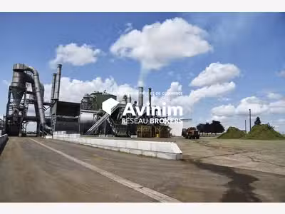 Local industriel a vendre de 420m² a Puimoisson