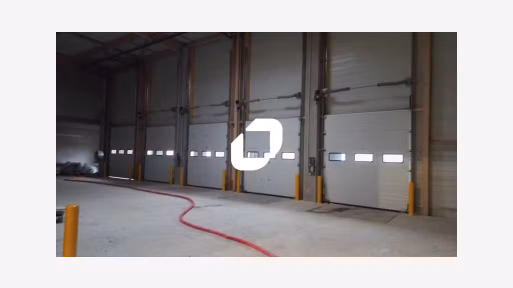 Vente Local d'activité 6890m² Puiseux en france