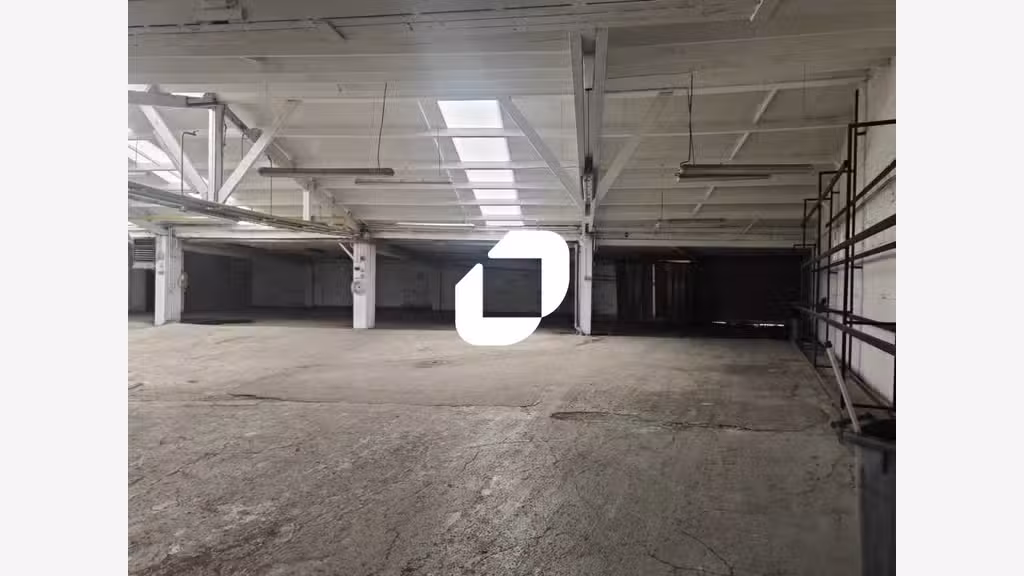 Vente Local d'activité 540m² Puteaux