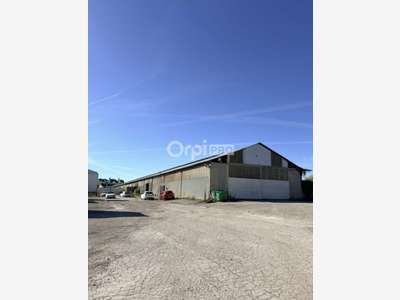 Local d'activité de 760m² à vendre à Reims