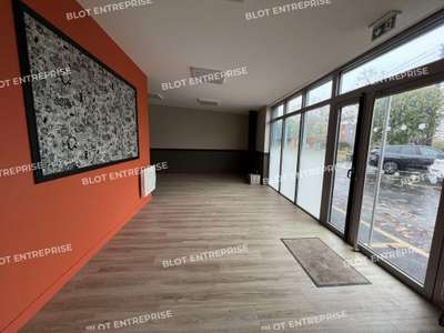 A vendre à louer cellule d'activités 270m² Rennes