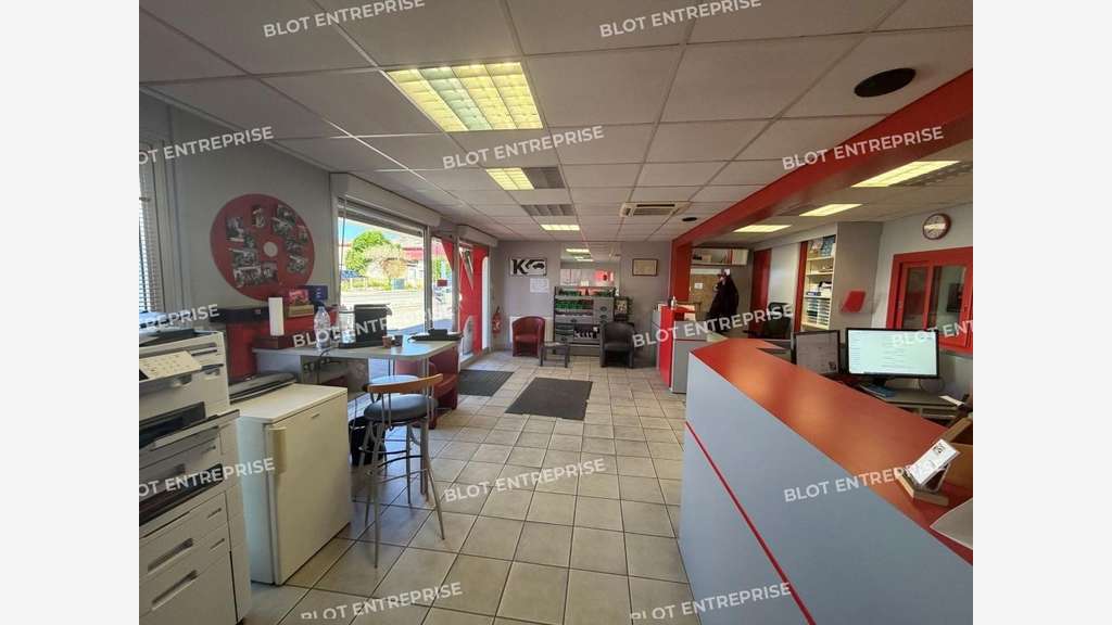 A vendre bâtiment 1270m² Rennes Ecopole Sud Est