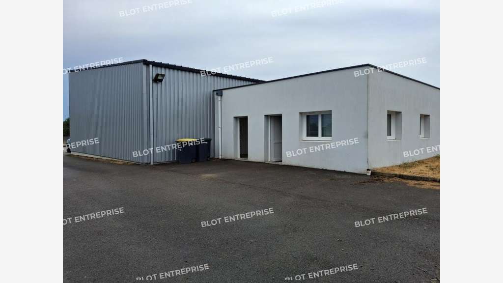 A vendre local d'activités 176m² à Riec-sur-Belon