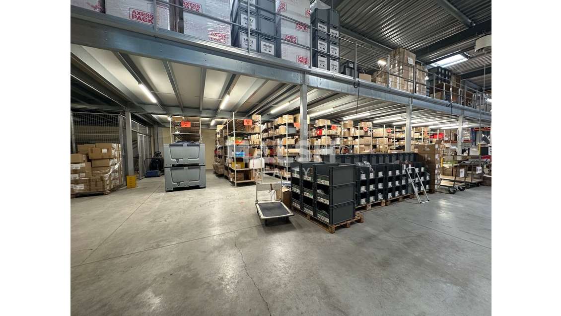 Bâtiments d'activités à vendre à Rillieux-la-Pape