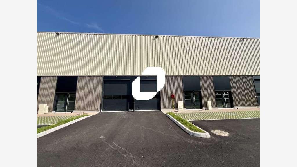Vente Local d'activité 3543m² Rillieux la pape