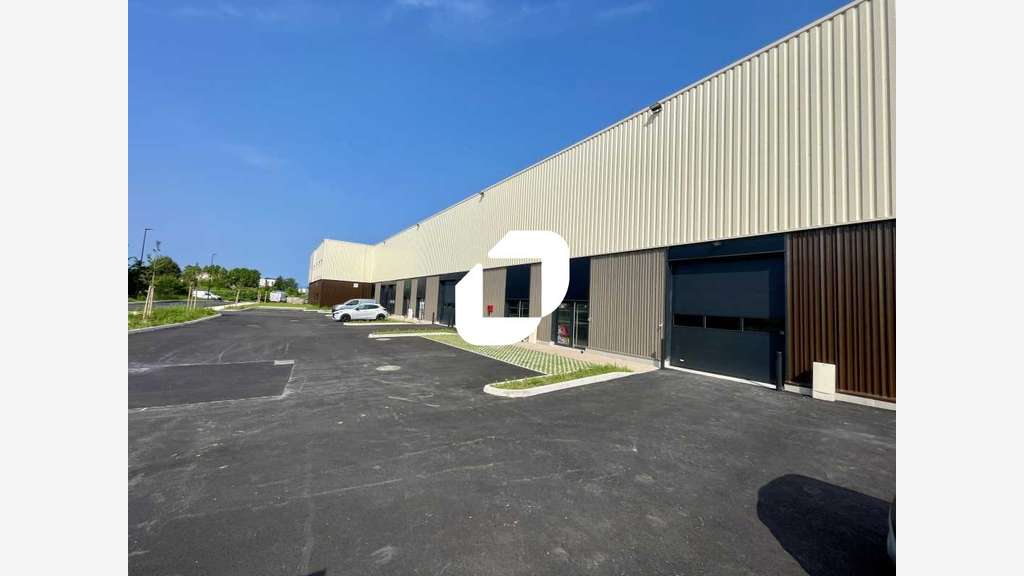 Vente Local d'activité 3543m² Rillieux la pape