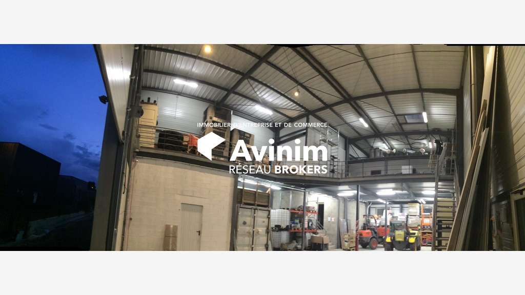Vente bâtiment d'activité avec bureaux sur Riom